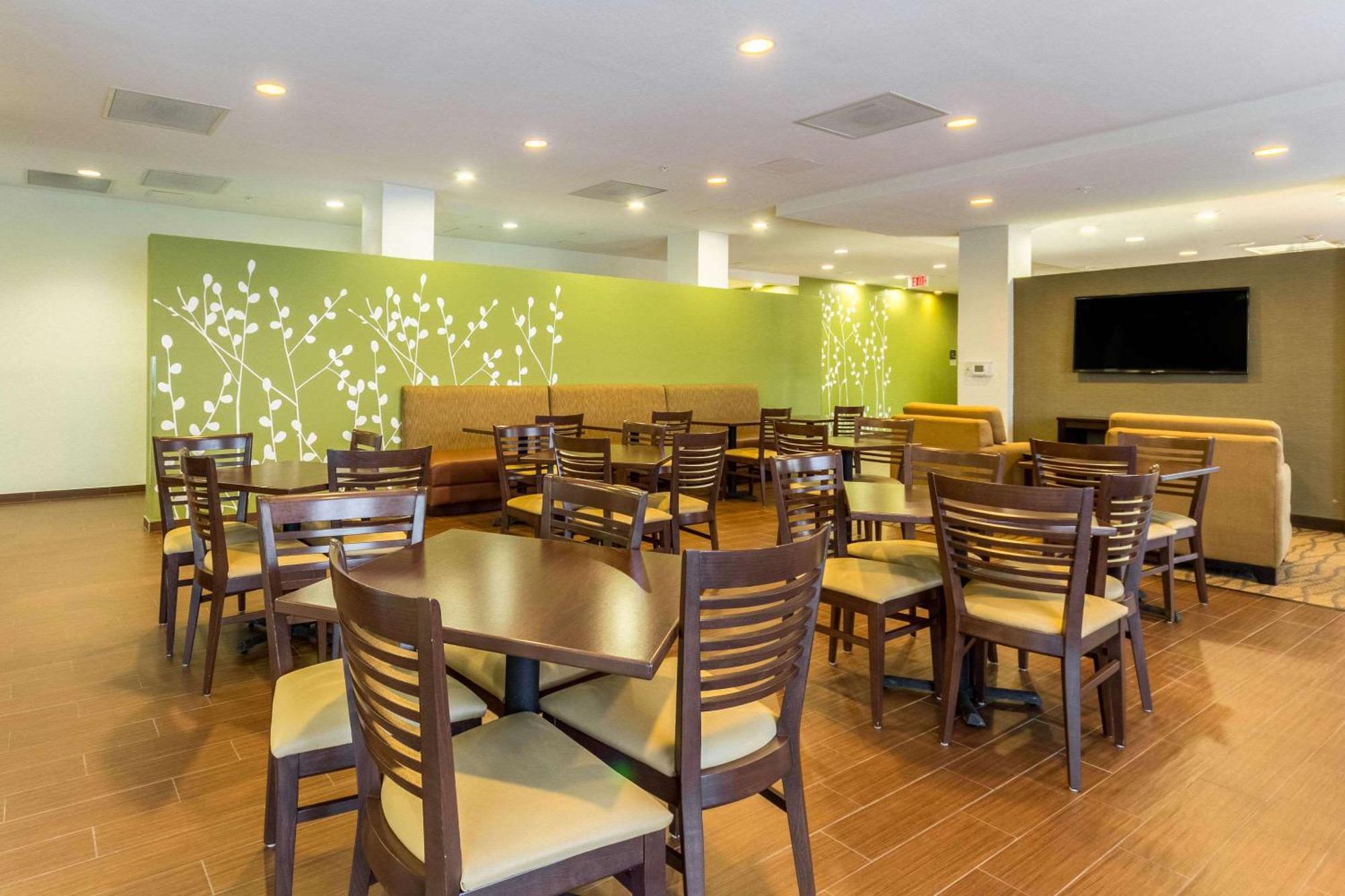 Sleep Inn & Suites Jourdanton - Pleasanton Екстериор снимка