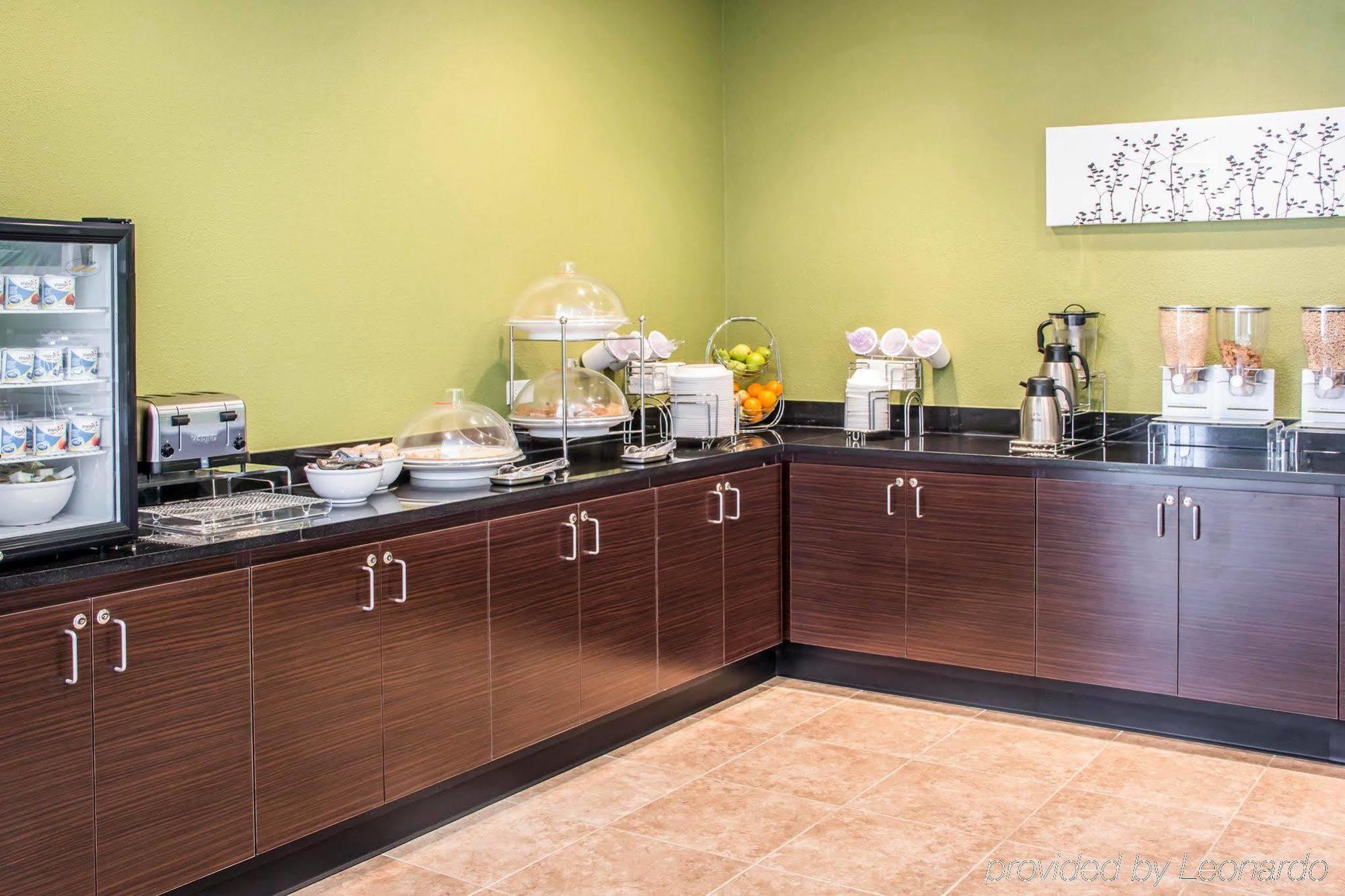 Sleep Inn & Suites Jourdanton - Pleasanton Екстериор снимка